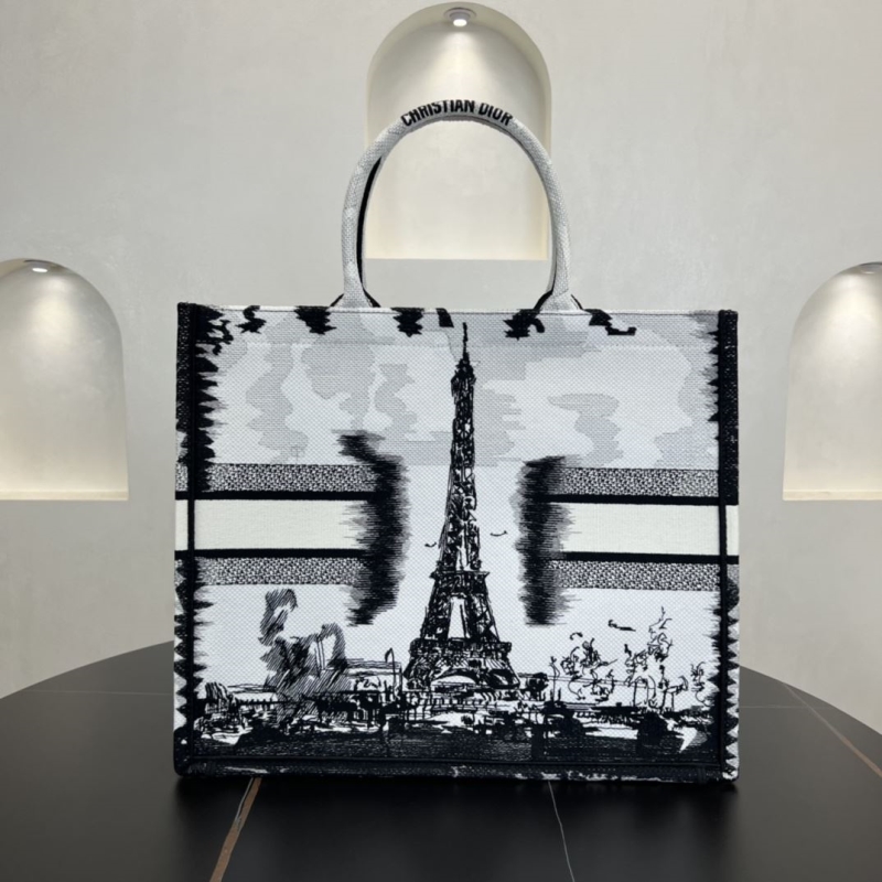 Dior Shopping Bags